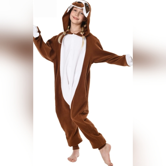 Cute & Cozy Slogth Costume/Pajamas - Picture 2 of 6